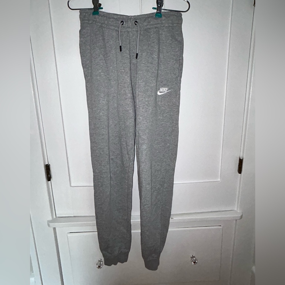 nike, grey sweat pants, size small